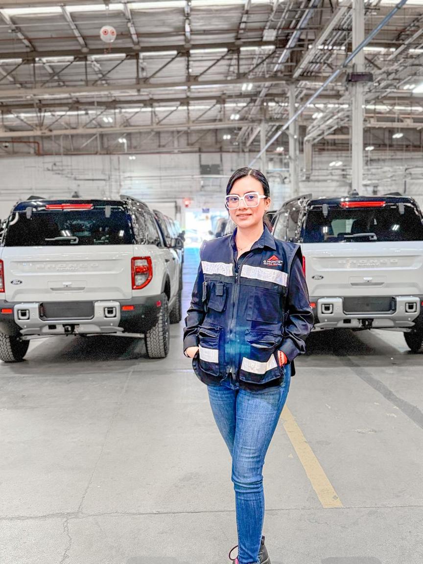 Personal de G. Monte Industrial Solutions en planta industrial